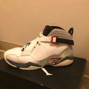 Air Jordan VIII Bugs Bunny
